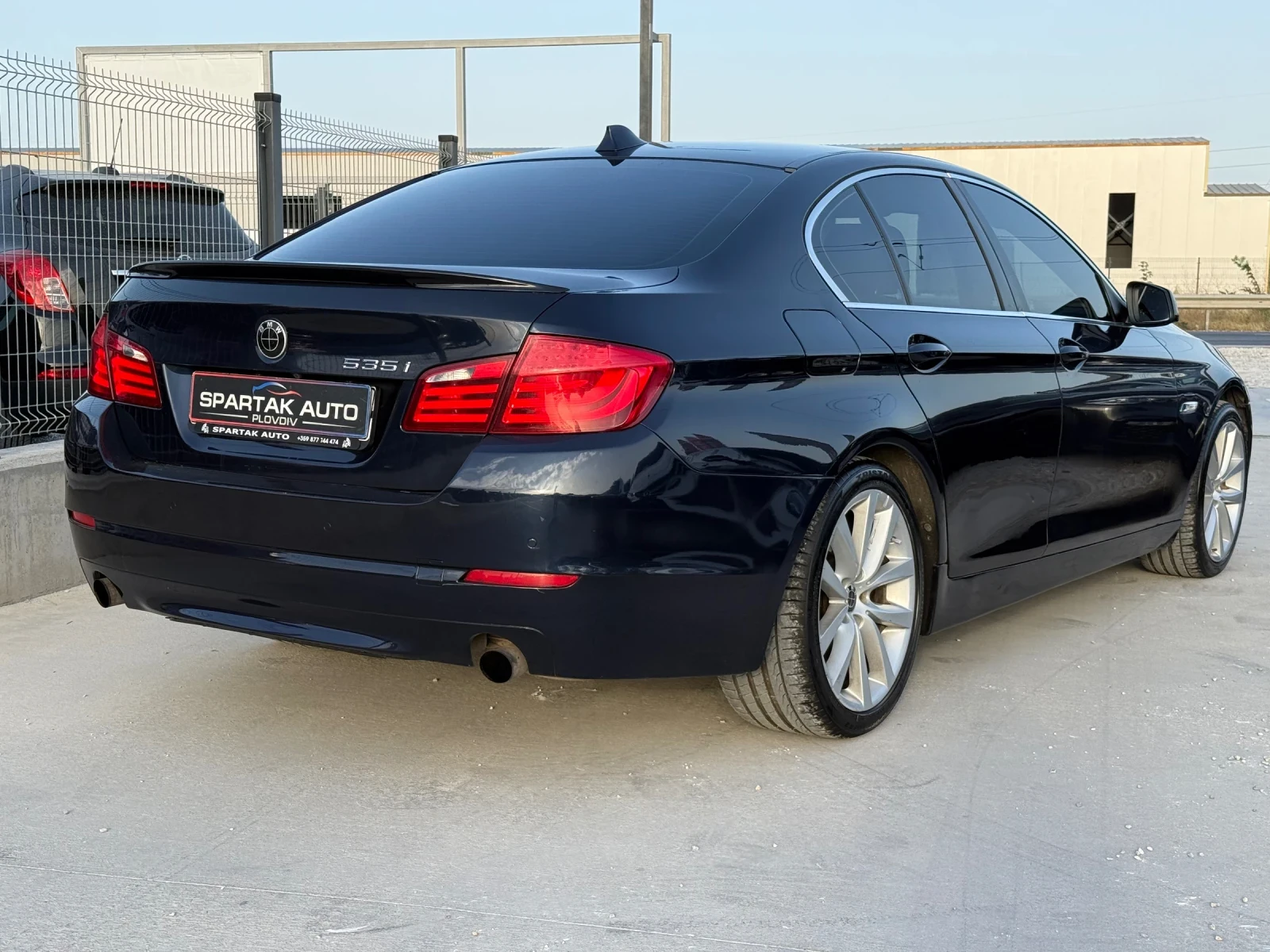 BMW 535 i* 2013г* 172.000КМ* Сервизна История* Топ Състоян, снимка 5 - Автомобили и джипове - 55871519