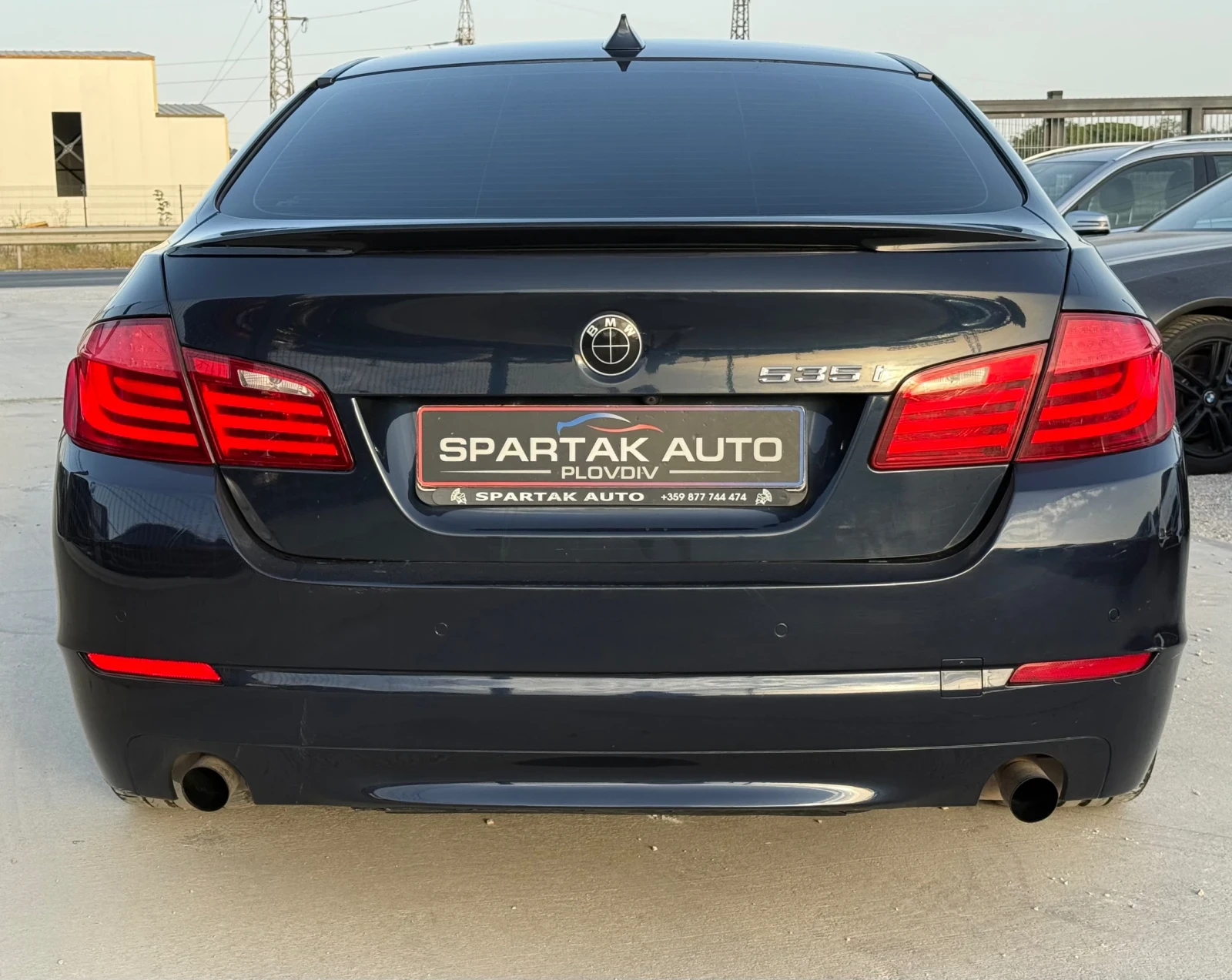 BMW 535 i* 2013г* 172.000КМ* Сервизна История* Топ Състоян, снимка 4 - Автомобили и джипове - 55871519
