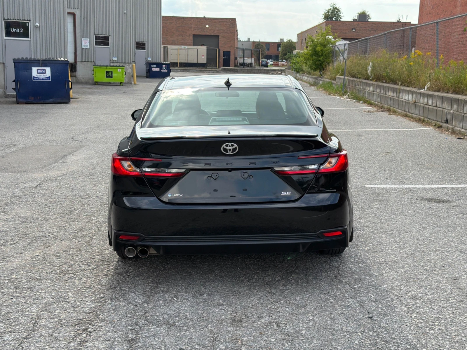Toyota Camry  SE / DISTRONIC / CARFAX / АВТОКРЕДИТ , снимка 4 - Автомобили и джипове - 55896486