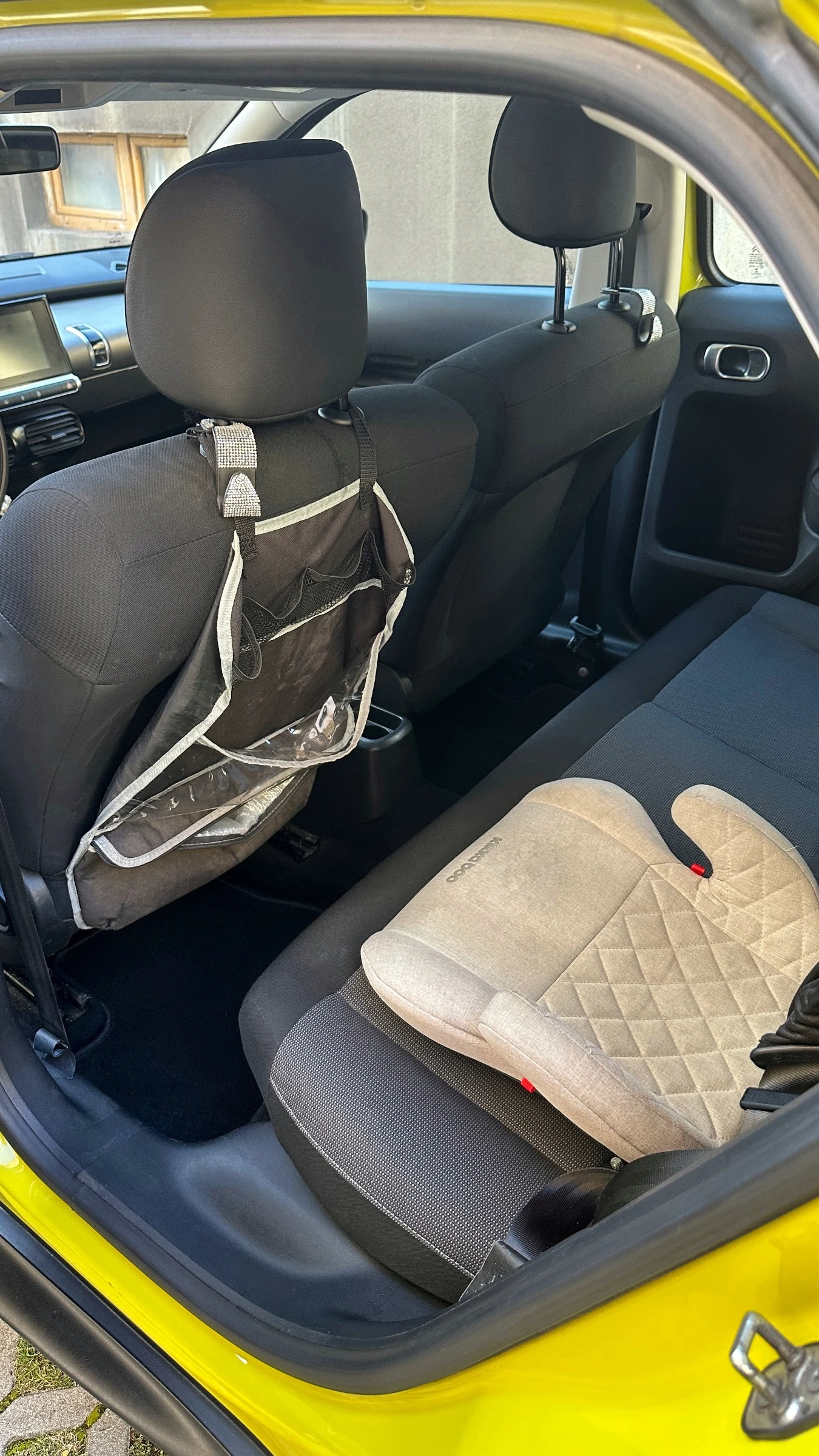 Citroen C4 Cactus 1.6 BlueHDI, снимка 17 - Автомобили и джипове - 55999229