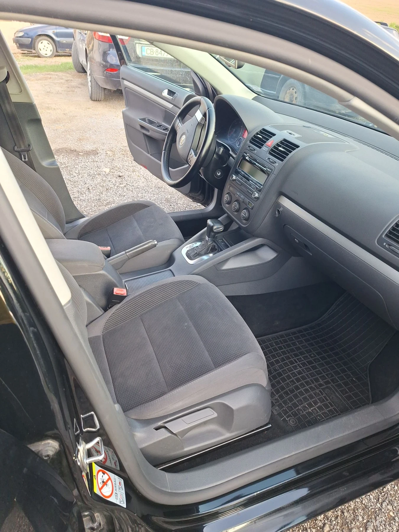 VW Golf, снимка 9 - Автомобили и джипове - 56247110