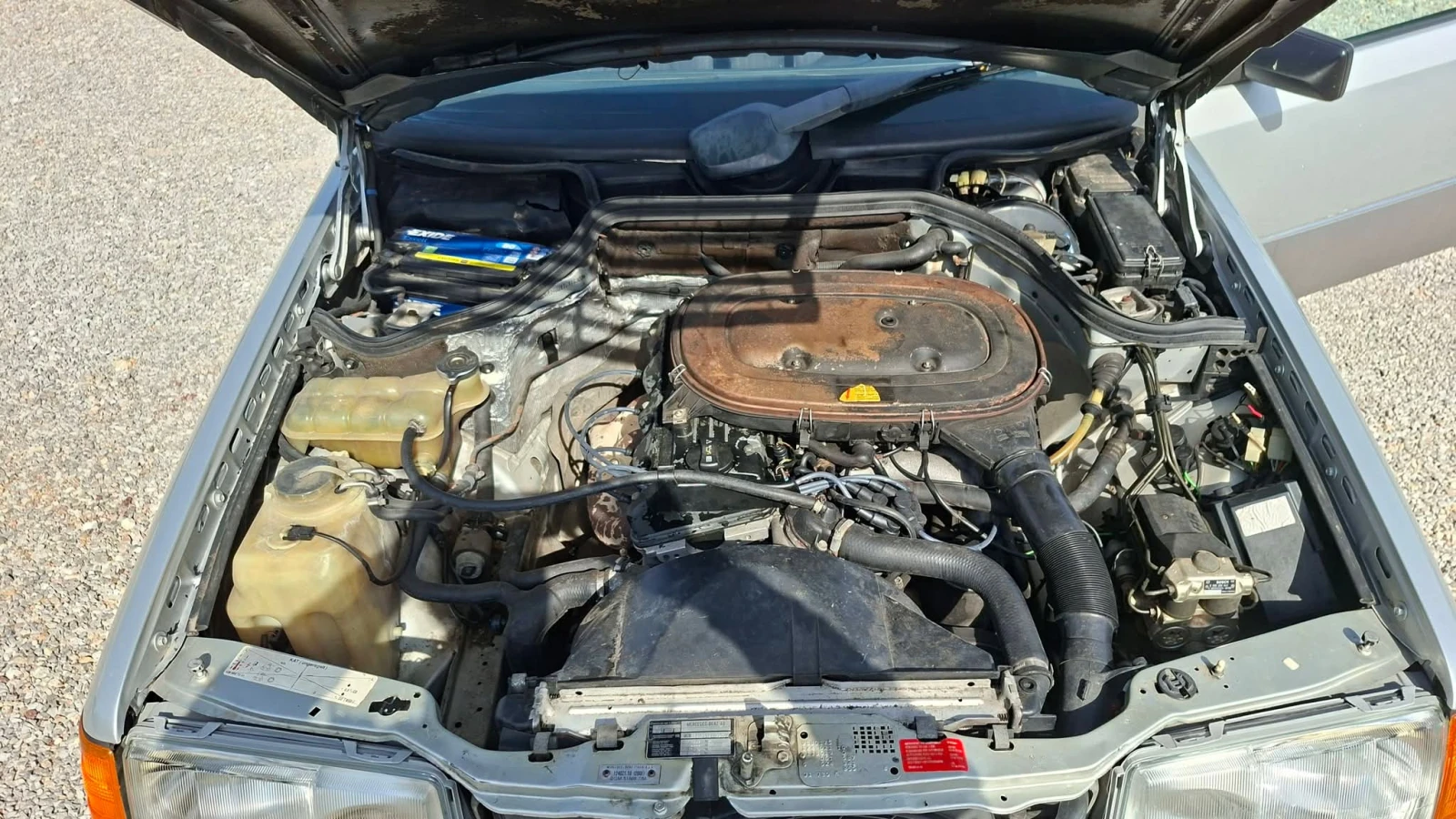 Mercedes-Benz 124 E200 , снимка 10 - Автомобили и джипове - 56403600