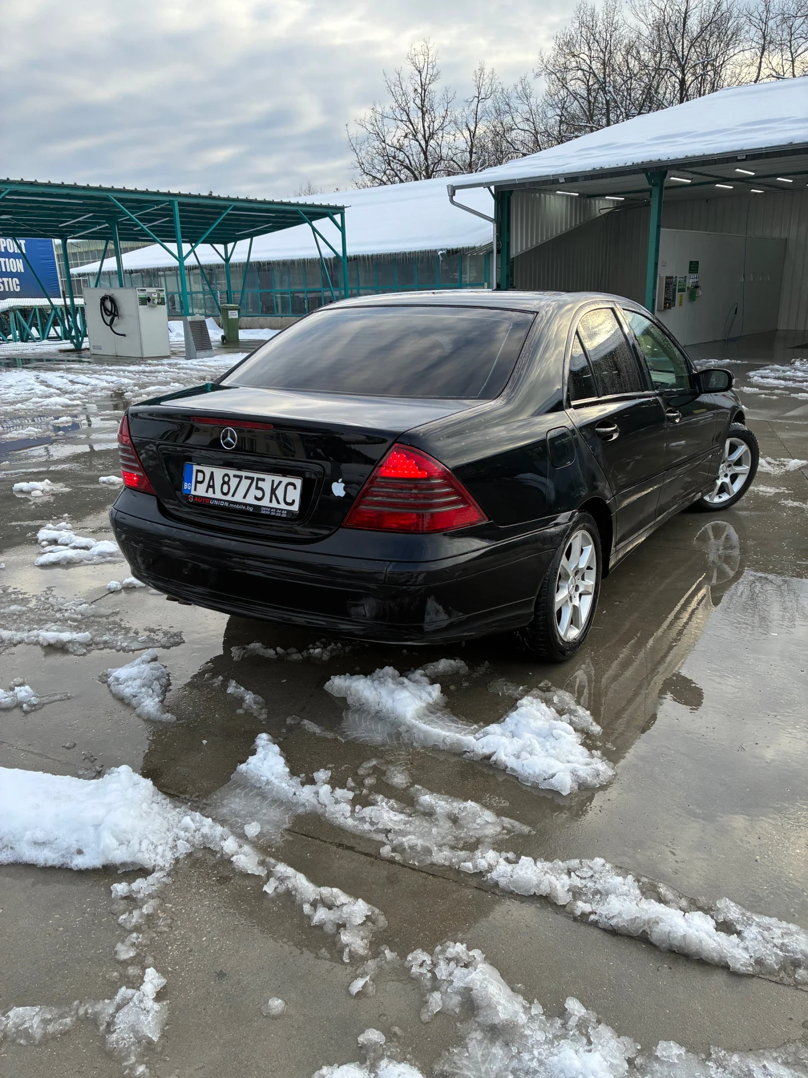 Mercedes-Benz C 200, снимка 9 - Автомобили и джипове - 56750359