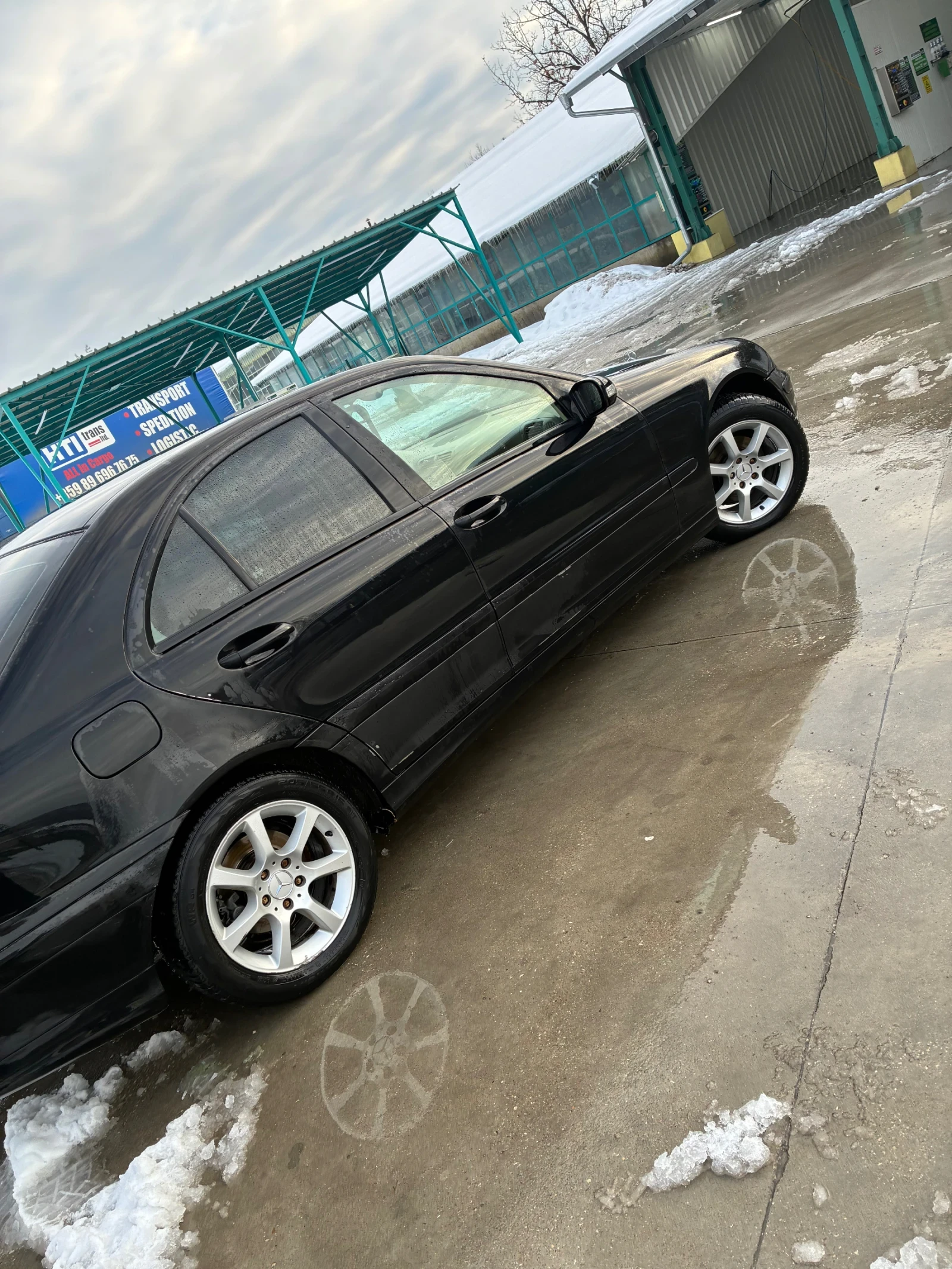 Mercedes-Benz C 200, снимка 6 - Автомобили и джипове - 56750359