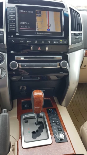Toyota Land cruiser V8 200 серия - 45000 € / 88012.35 лв. - 93909445 6
