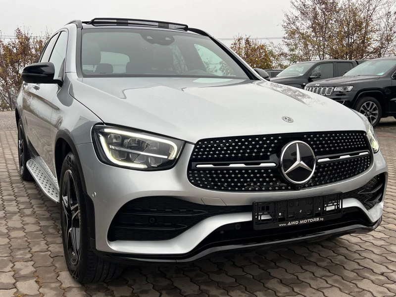 Mercedes-Benz GLC 300 AMGпакет Сервизна книж. Панорама Камери360 CarPlay, снимка 1 - Автомобили и джипове - 47989329