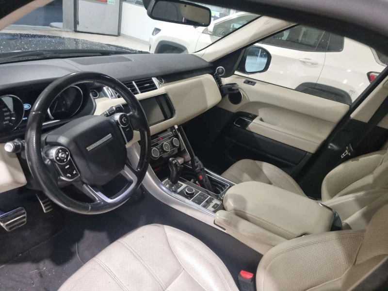 Land Rover Range Rover Sport 3.0D-4Х4-ПАНОРАМА-KEYLESS-GO-KAMERA, снимка 7 - Автомобили и джипове - 48403629