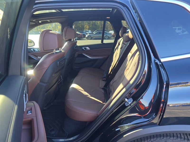 BMW X5 Black Sapphire Metallic, снимка 10 - Автомобили и джипове - 52401281