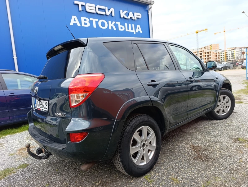 Toyota Rav4 2.2D-4 D 177 PS, снимка 5 - Автомобили и джипове - 53121310