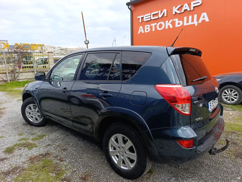 Toyota Rav4 2.2D-4 D 177 PS, снимка 7 - Автомобили и джипове - 53121310