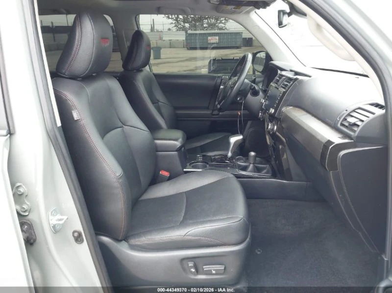 Toyota 4runner 4.0l Trd Pro, снимка 5 - Автомобили и джипове - 53600541