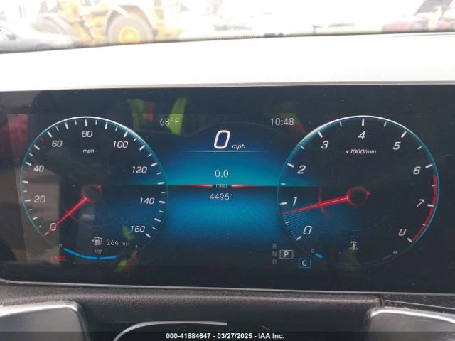 Mercedes-Benz GLB 4MATIC* KEYLESS* 7 МЕСТНА* КЛИП НА МОТОРА - изображение 8