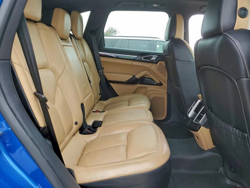 Porsche Cayenne, снимка 9 - Автомобили и джипове - 53024963