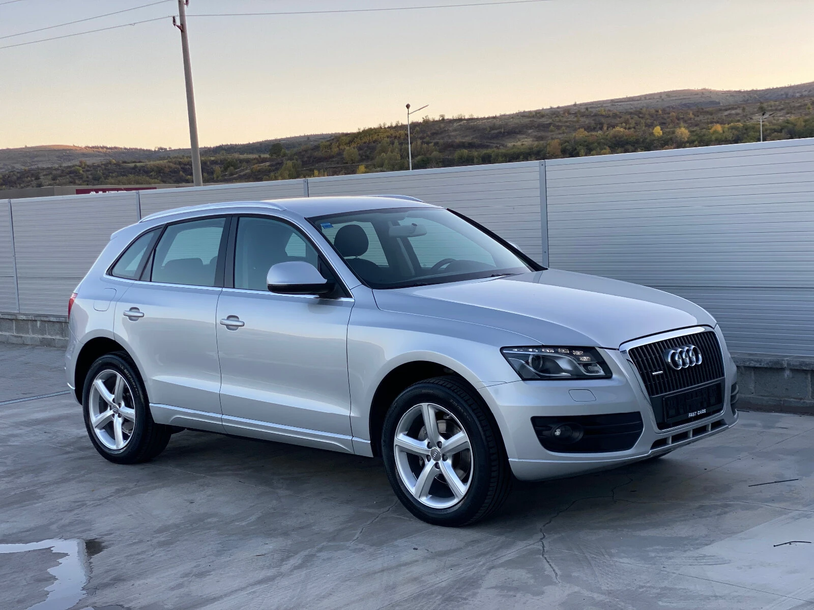 Audi Q5 2.0 TDi Quattro avtomat navi TOP - изображение 3