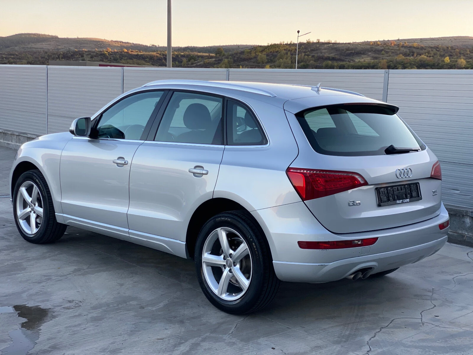 Audi Q5 2.0 TDi Quattro avtomat navi TOP - изображение 7