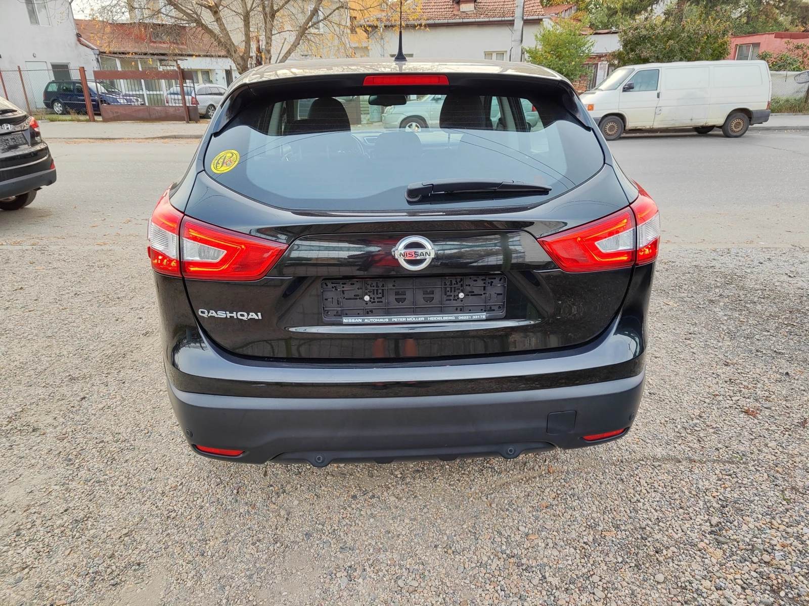 Nissan Qashqai 1.2i Гемания - изображение 4