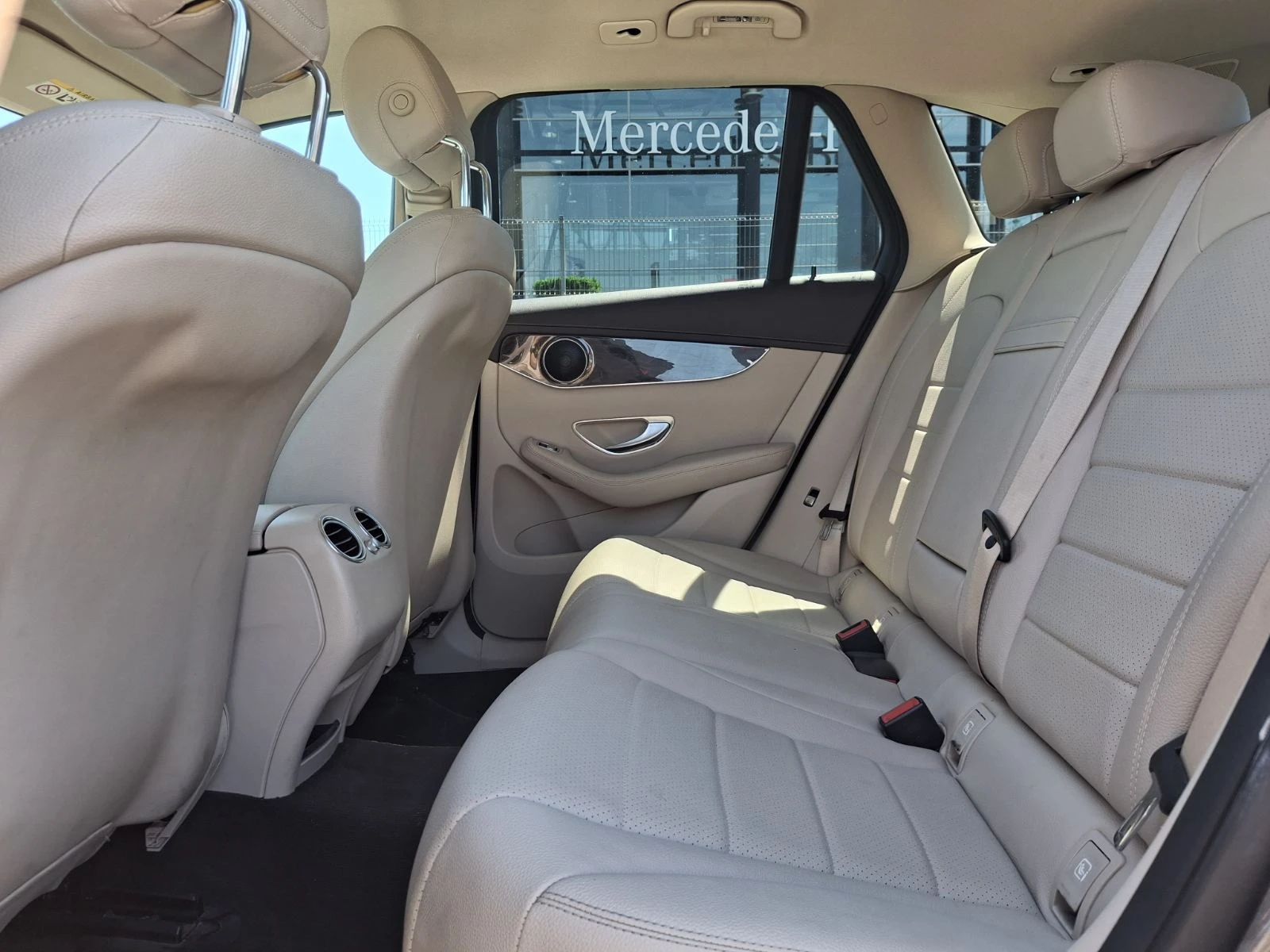 Mercedes-Benz GLC 250 4MATIC - изображение 5