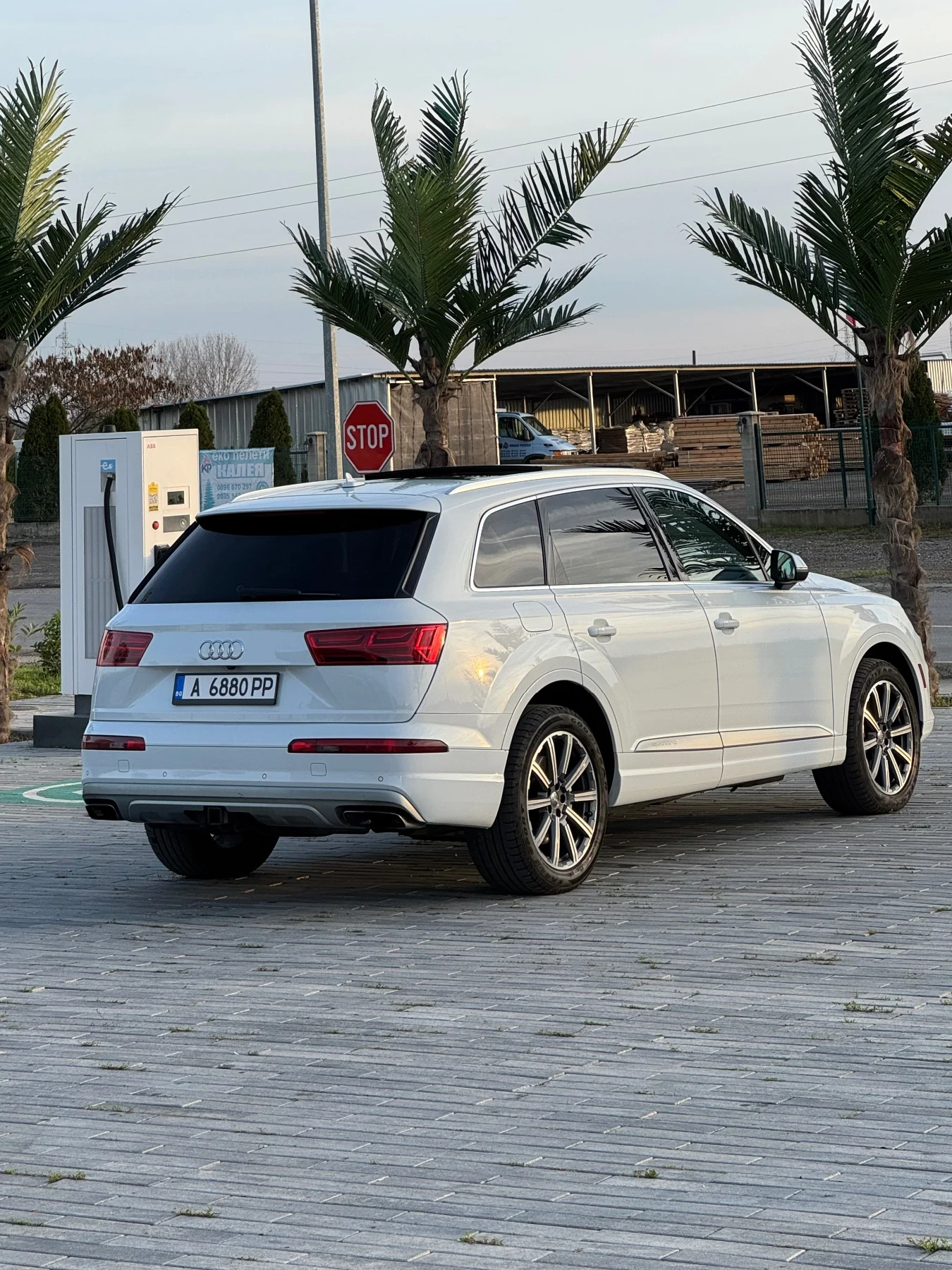 Audi Q7 3.0T/BOSE/PANORAMA/DISTRONIC/LANE ASSIST/LIZING | Mobile.bg � ����������� 5