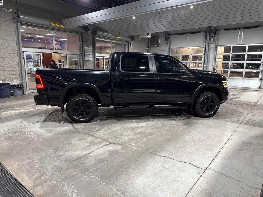 Dodge RAM 1500 * Rebel * CARFAX * ��� ������������ ������ | Mobile.bg � ����������� 3