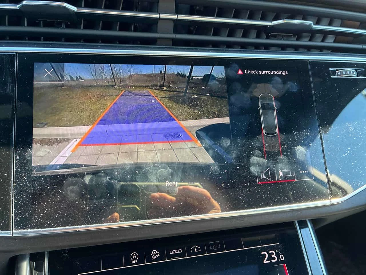 Audi Q7 Komfort/ПАНОРАМА/ПРЕДСТАВИТЕЛСТВО НА AUDI, снимка 11 - Автомобили и джипове - 54005165