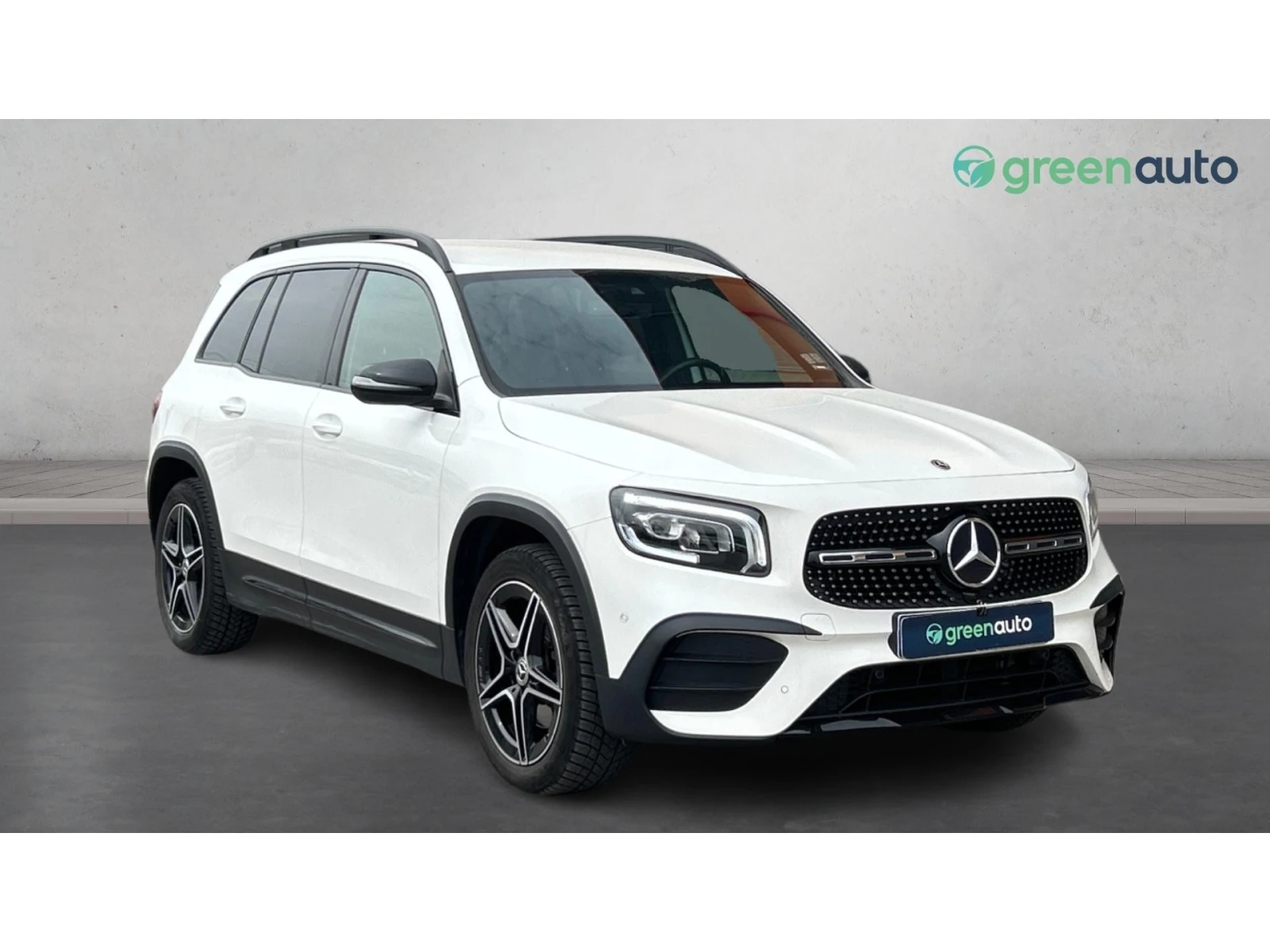 Mercedes-Benz GLB 250  4Matic 6+ 1 AMG Line, Месечна вноска от 535  , снимка 6 - Автомобили и джипове - 54223501