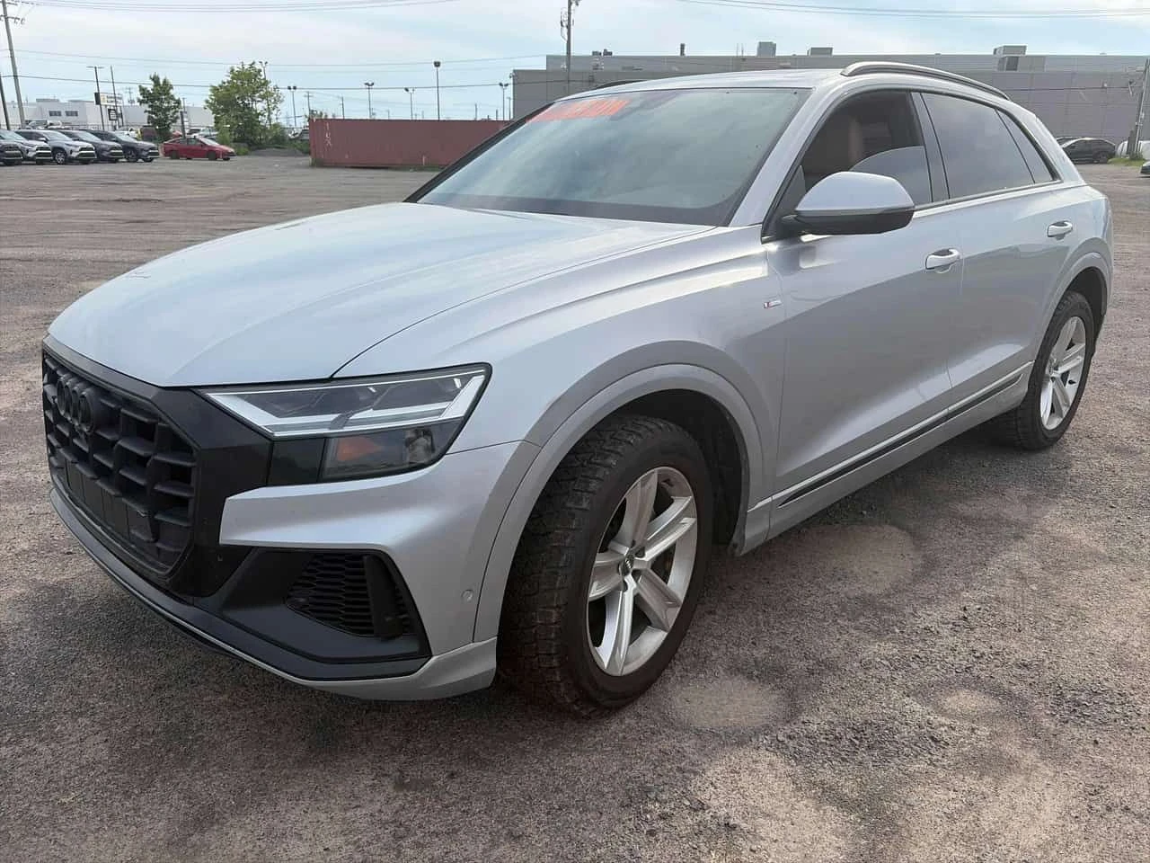 Audi Q8 Progressiv * CARFAX * БЕЗ ПЪРВОНАЧАЛНА ВНОСКА