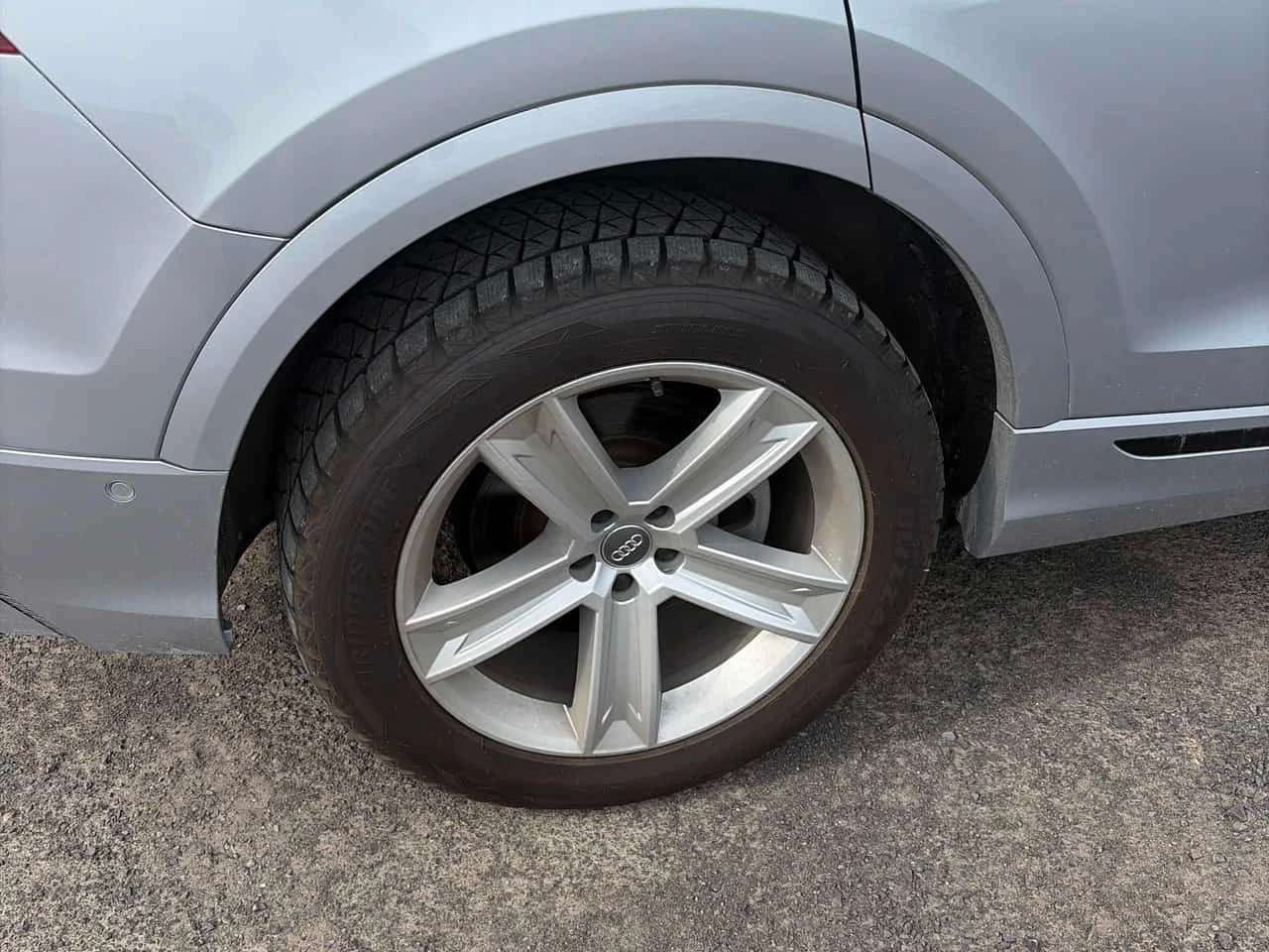 Audi Q8 Progressiv * CARFAX * БЕЗ ПЪРВОНАЧАЛНА ВНОСКА, снимка 7 - Автомобили и джипове - 55076457