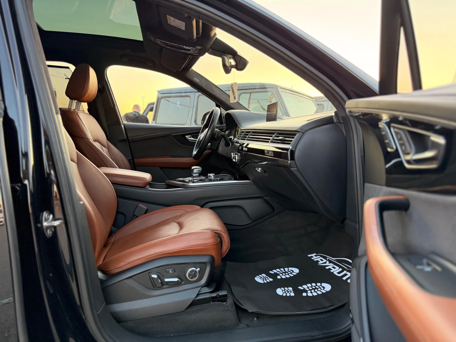 Audi Q7 3.0Tdi= Quattro= S-line= RNG Designe= 3xTV= 360* C, снимка 10 - Автомобили и джипове - 55701077