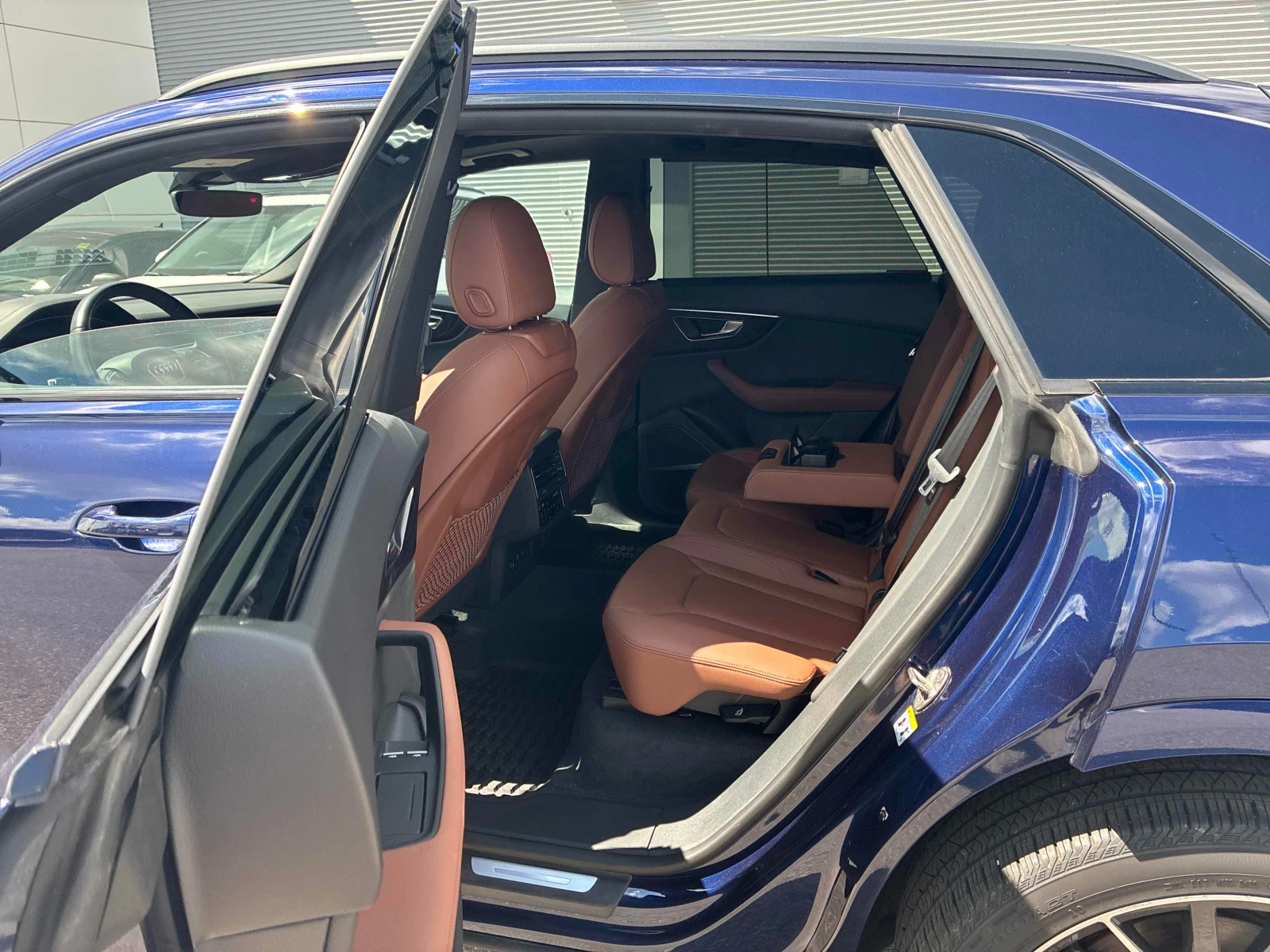 Audi Q8 * Progressiv * CARFAX * ����� �� ����������� | Mobile.bg � ����������� 17