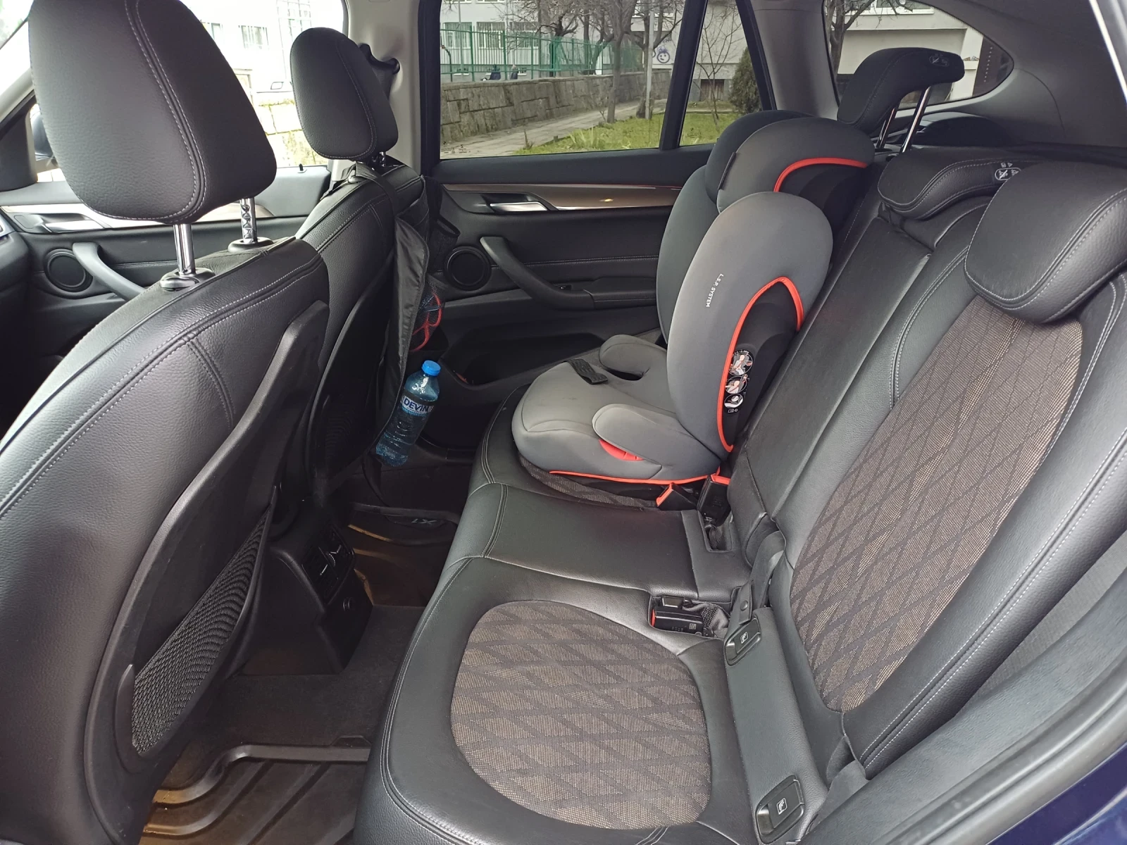 BMW X1 2.0d 190 ks, снимка 10 - Автомобили и джипове - 56506129
