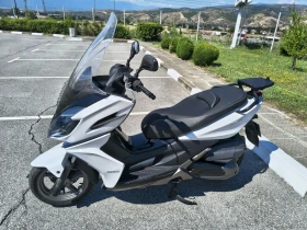 Kymco K-XCT 300i, снимка 2