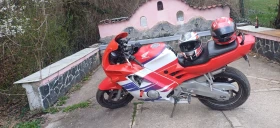     Honda Cbr cbr f2 600