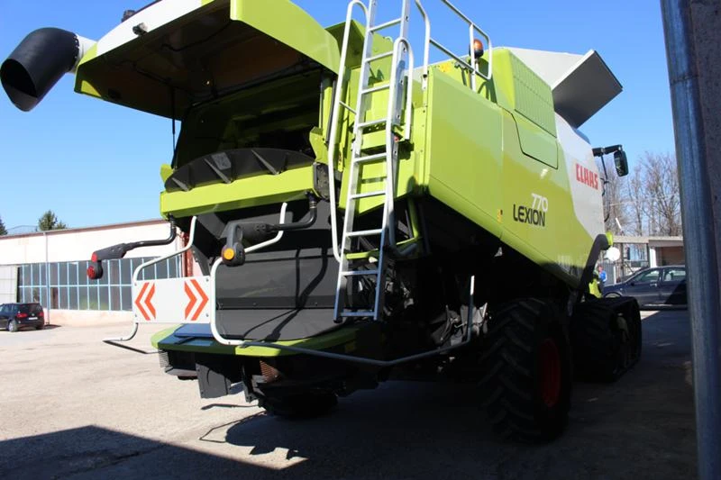 Комбайн Claas 770тт, снимка 6 - Селскостопанска техника - 40259806