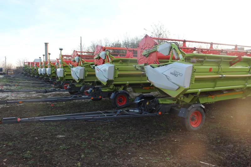 Комбайн Claas 770тт, снимка 8 - Селскостопанска техника - 40259806