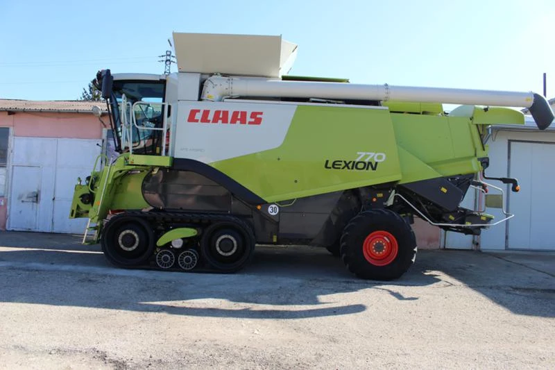 Комбайн Claas 770тт, снимка 4 - Селскостопанска техника - 40259806