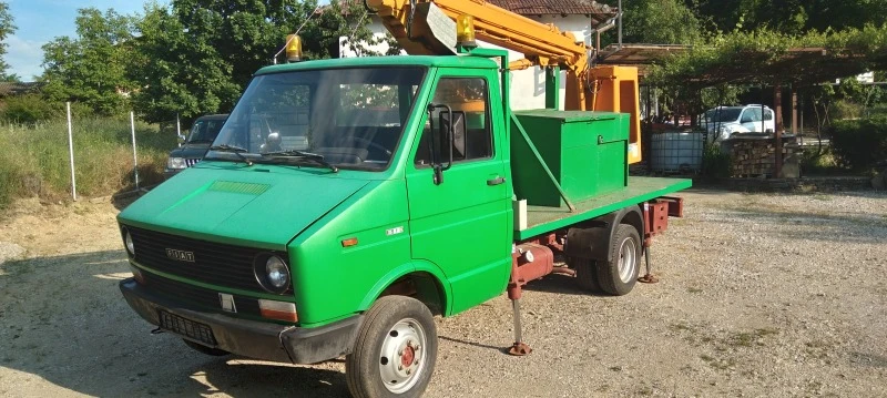 Автовишка Iveco Б кат. до 3.5тона, снимка 4 - Индустриална техника - 41839606