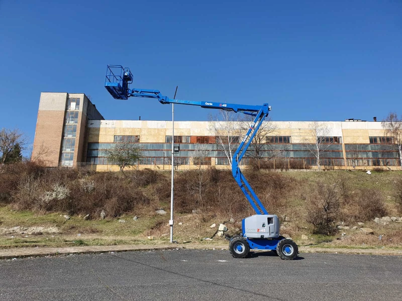 Автовишка Друга марка GENIE Z 45  4x4, снимка 7 - Индустриална техника - 49706782
