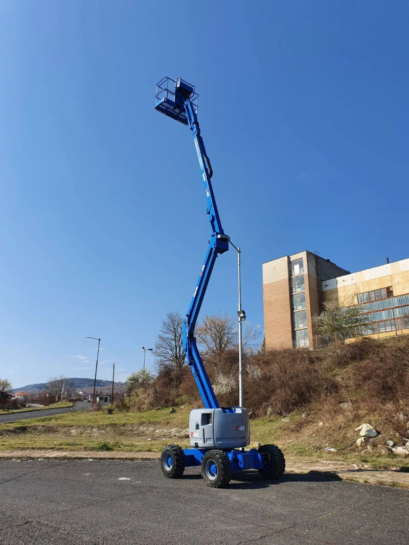 Автовишка Друга марка GENIE Z 45  4x4, снимка 11 - Индустриална техника - 49706782