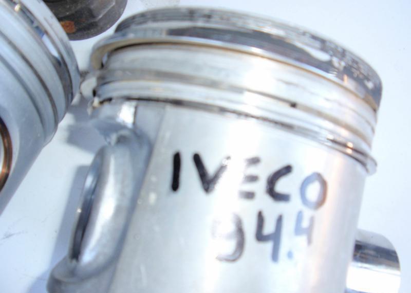 Двигател за Iveco 35, снимка 1 - Части - 5258722