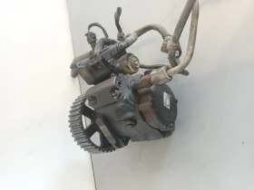 Гнп,помпа горивна киа карнивал 2.9д седона 