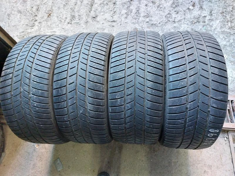 Гуми Зимни 265/35R18, снимка 2 - Гуми и джанти - 37107380