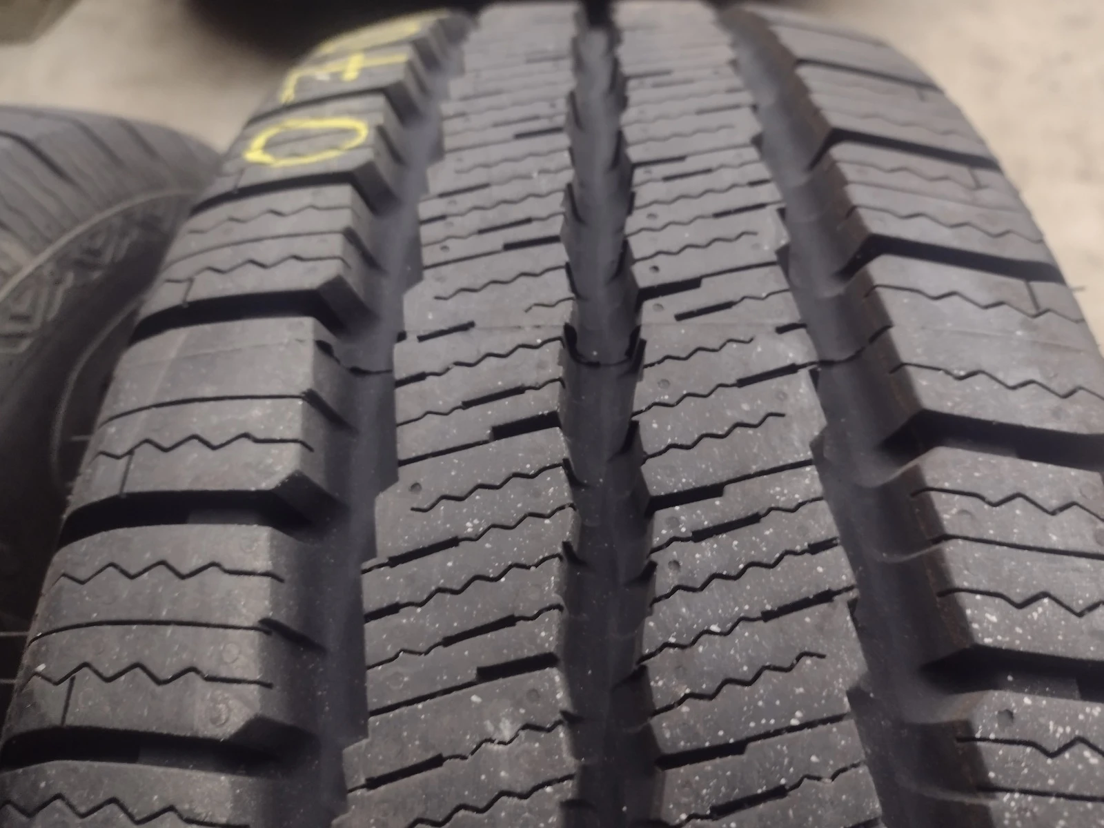  215/75R16 | Mobile.bg   4