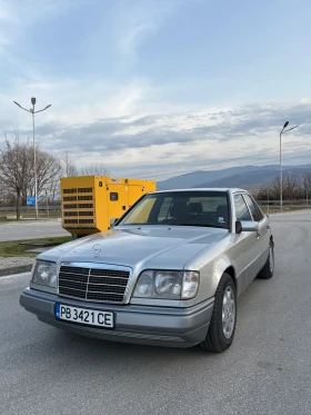 Mercedes-Benz 124 E220, снимка 1