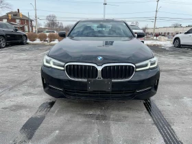 BMW 530 530i xDrive /CARFAX/2 ключа/Подгрев/Панорама, снимка 2