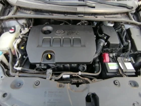 Toyota Avensis 1.8 147кс газ бензин, снимка 2