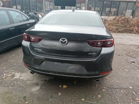 Mazda 3 S Premium AWD седан, снимка 4