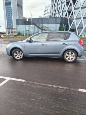 Kia Ceed 1.6 CRDI - 2600 € / 5085.16 лв. - 36259118 5