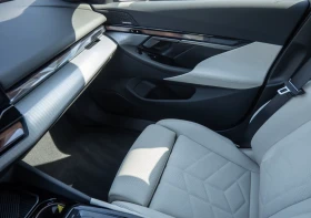 BMW 530E * M-SPORT* HEAD-UP* H&K* 360CAM* MEMORY* DISTR*  | Mobile.bg � ����� ������ 8