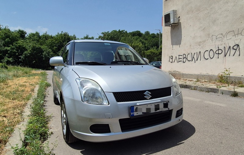 Suzuki Swift, снимка 1 - Автомобили и джипове - 46388361