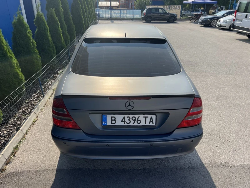 Mercedes-Benz E 500 4 matic, снимка 7 - Автомобили и джипове - 46894422